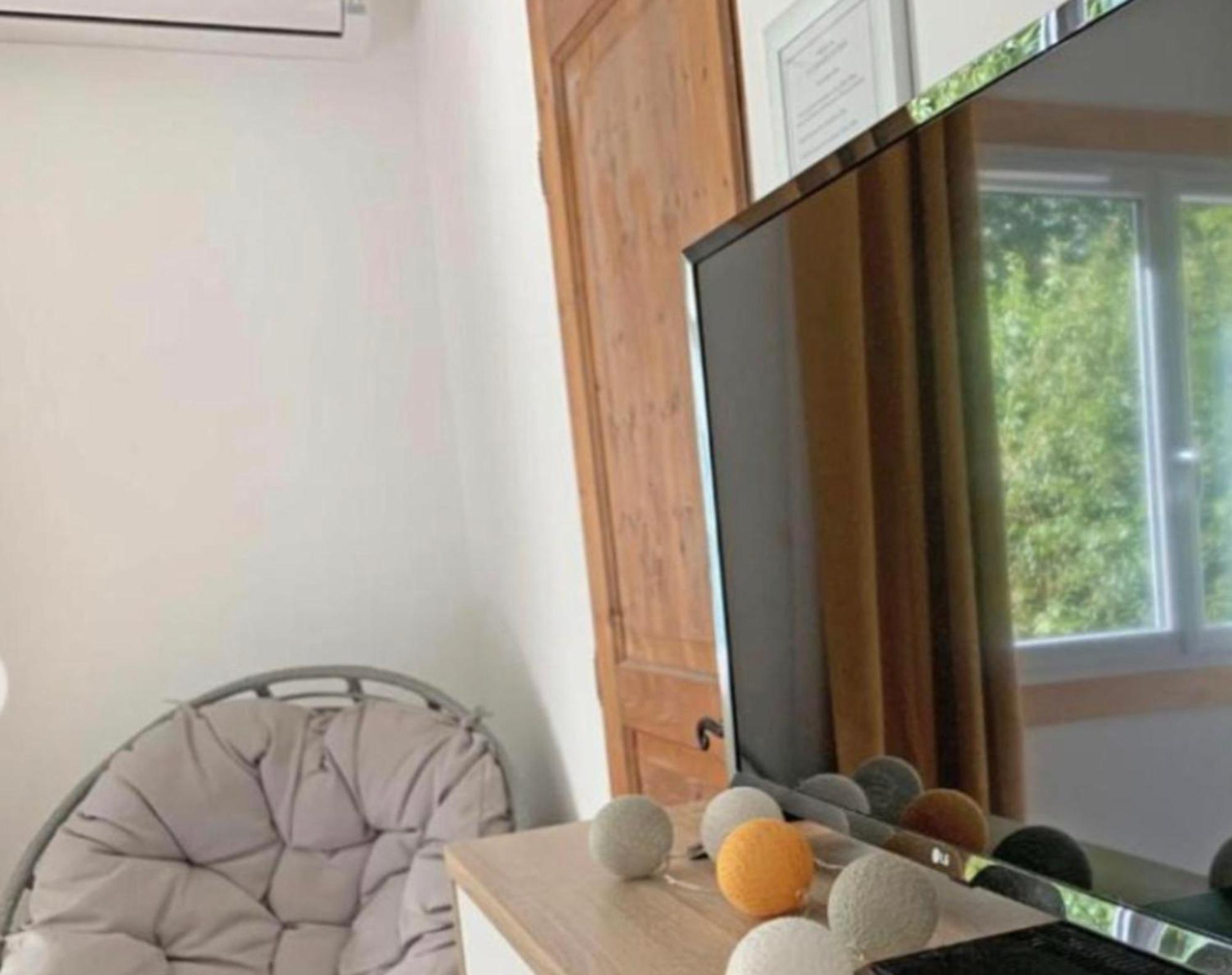 Les Tables Aux Vaches Raviege Hotel La Salvetat-sur-Agout Bagian luar foto